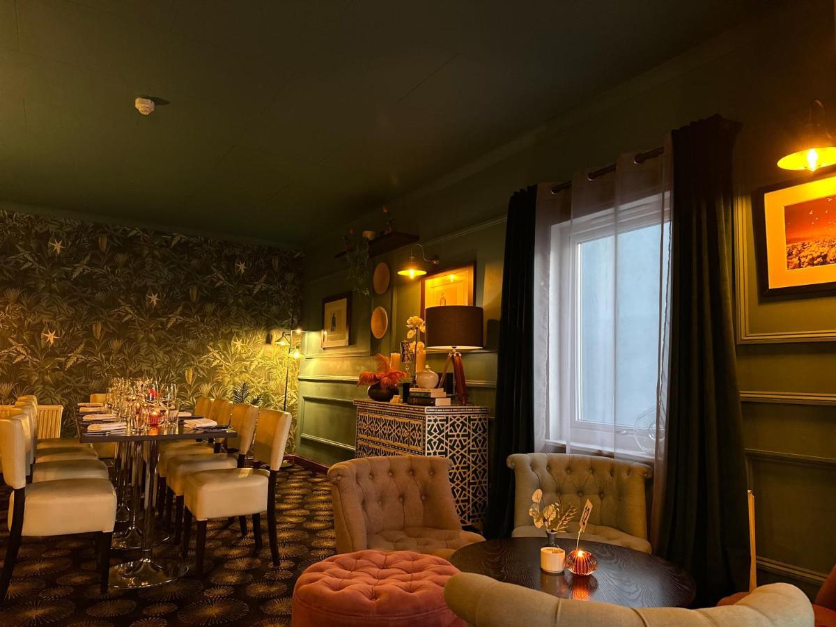 The Waterfront Boutique Hotel Stanley Eksteriør billede